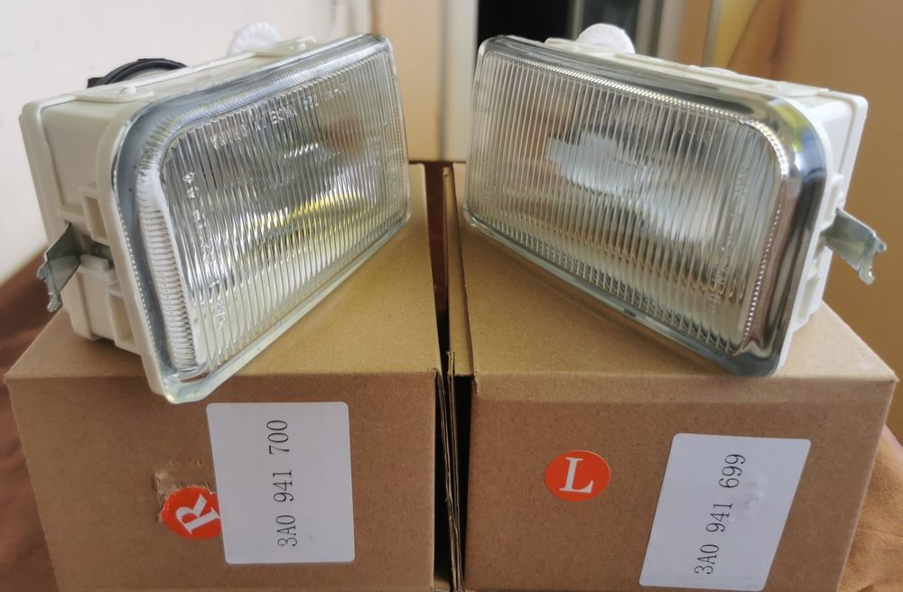 Халогени за 2 броя за пасат 3 (passat 3,passat B4 фарове за мъгла) )