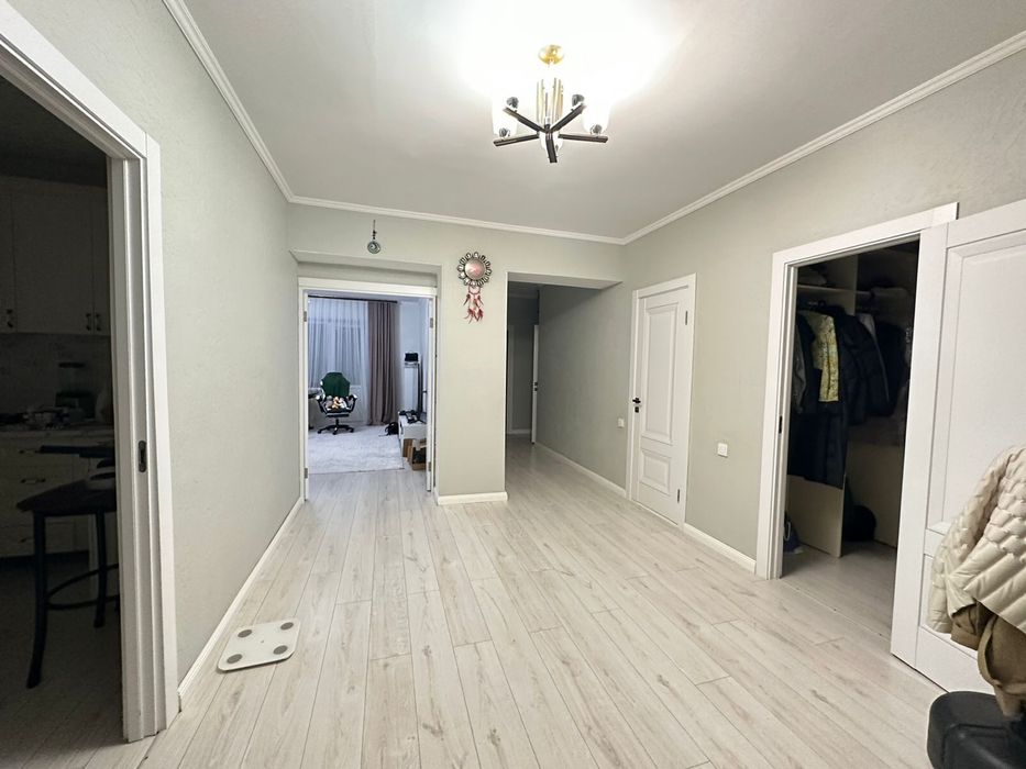 Продается 3 комнатная квартира