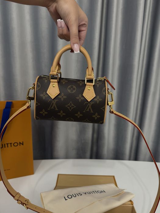 Geanta Louis Vuitton Nano Speedy