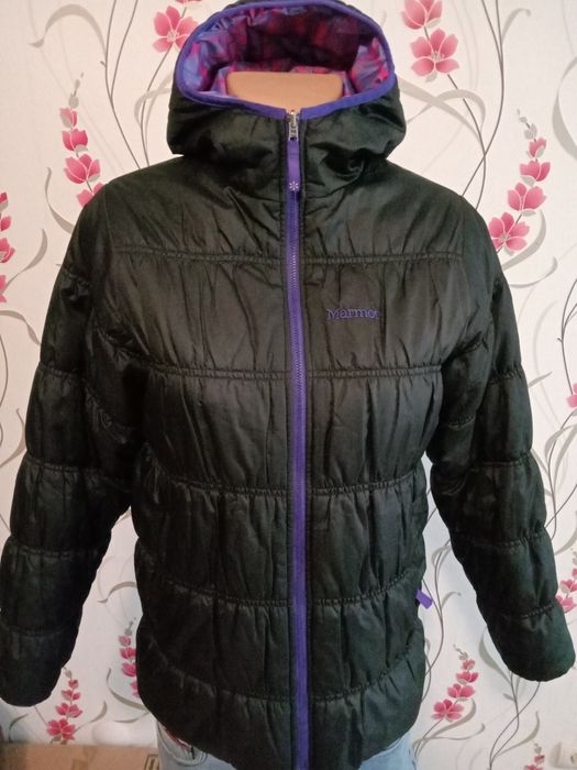 Geacă de damă Marmot cu 2 fețe, marime S/M.