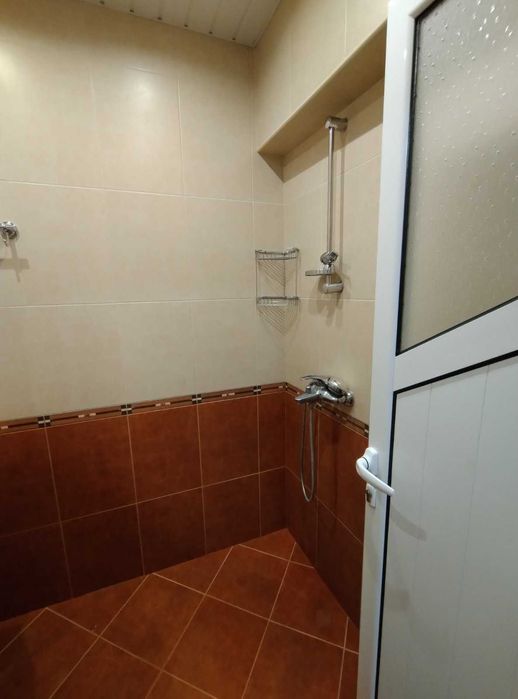 Продава се Двустаен апартамент в Варна, Базар Левски - 55 кв.м за 1621 €/кв.м - Снимка #8