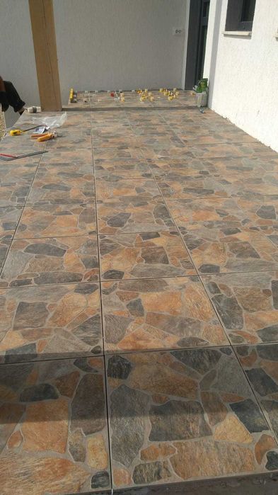 Amenajări interioare -> Echipă cu peste 10 ani de experiență