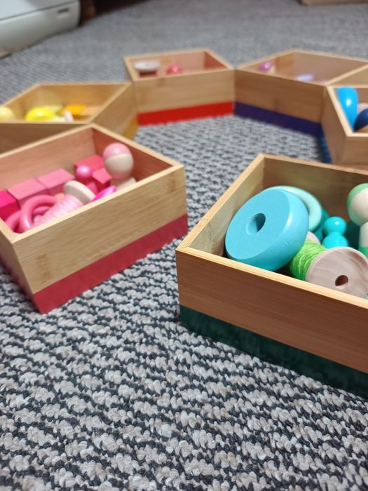 Cutii Montessori