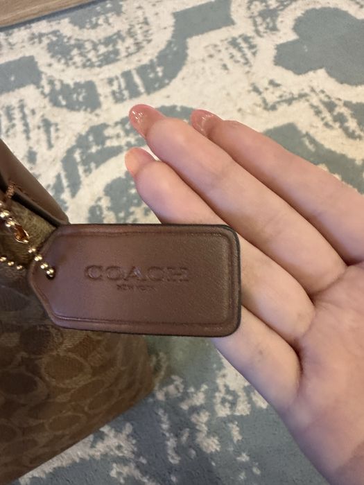 Продам сумку Coach оригинал