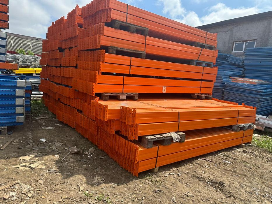 Vand rafturi metalice  depozitare euro paleti si incarcarea manuala