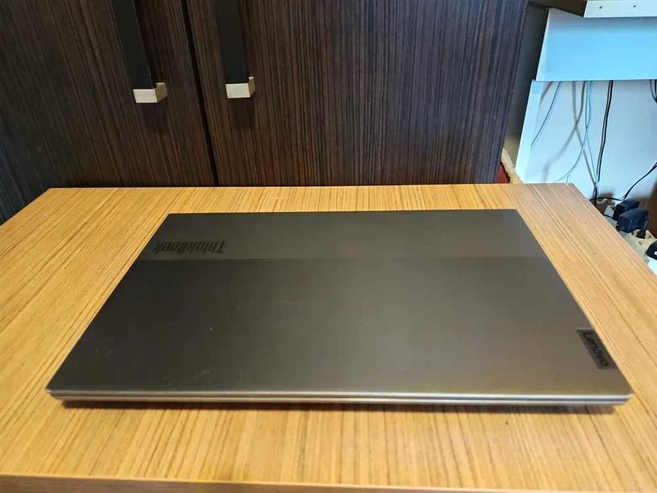 Lenovo Thinkbook 15,6 inch.Generatia 11-a- 24 gb ram SSD 256 gb.