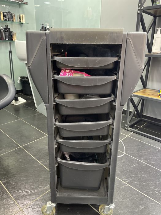 Продам парикмахерский помощник