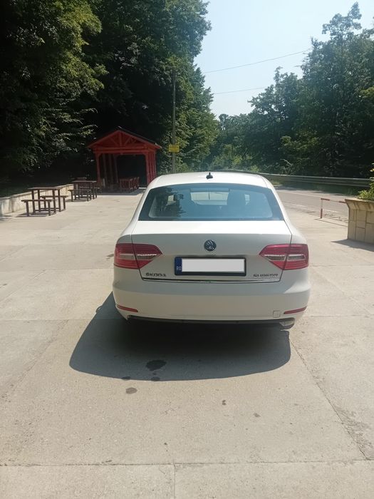SKODA Superb 2014 — imagine 5