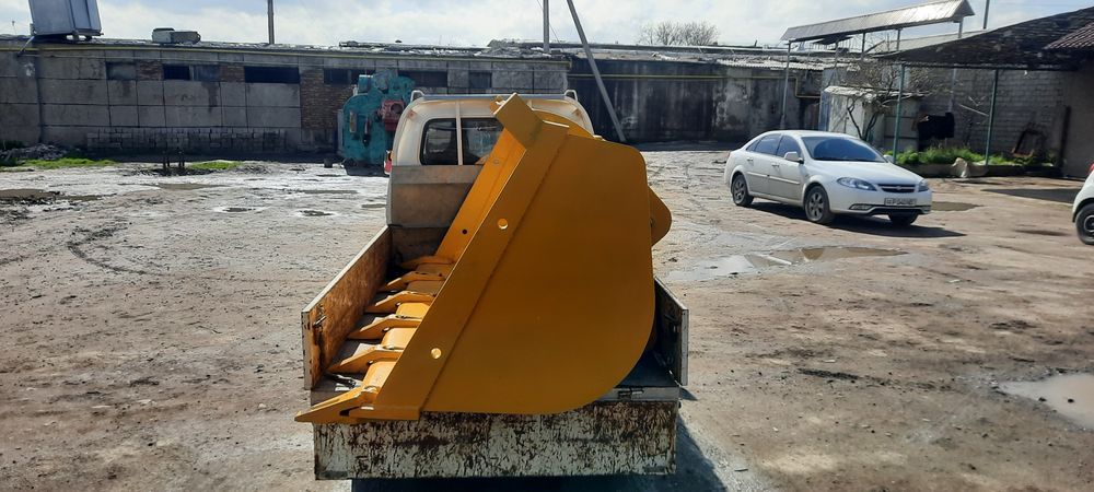 Фронтальной ковш для экскаватора изготовления