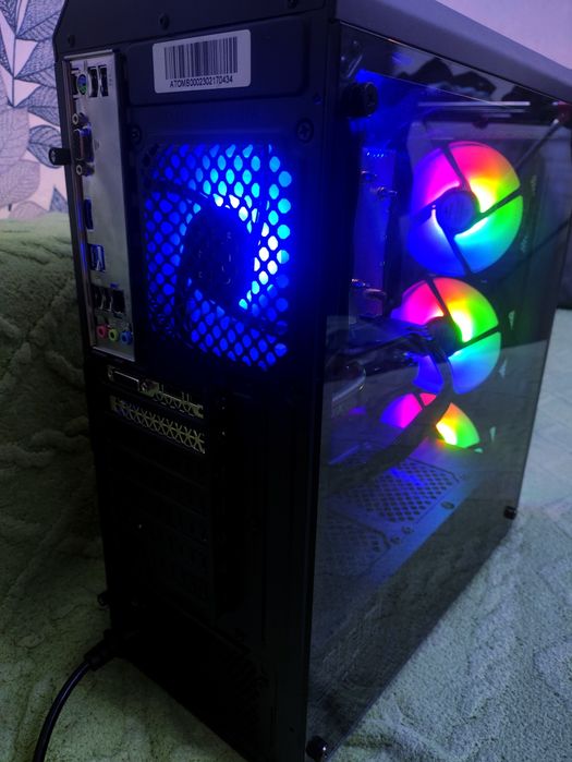 Продам пк, полный комплект.