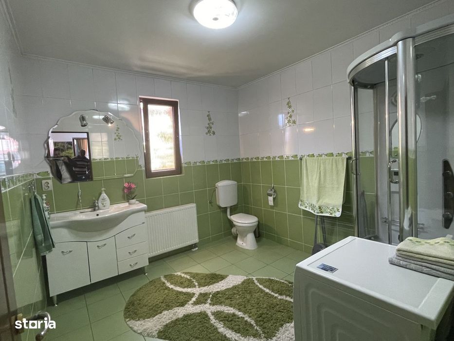 Casa Spatioasa si Eleganta in Roman – Complet Mobilata