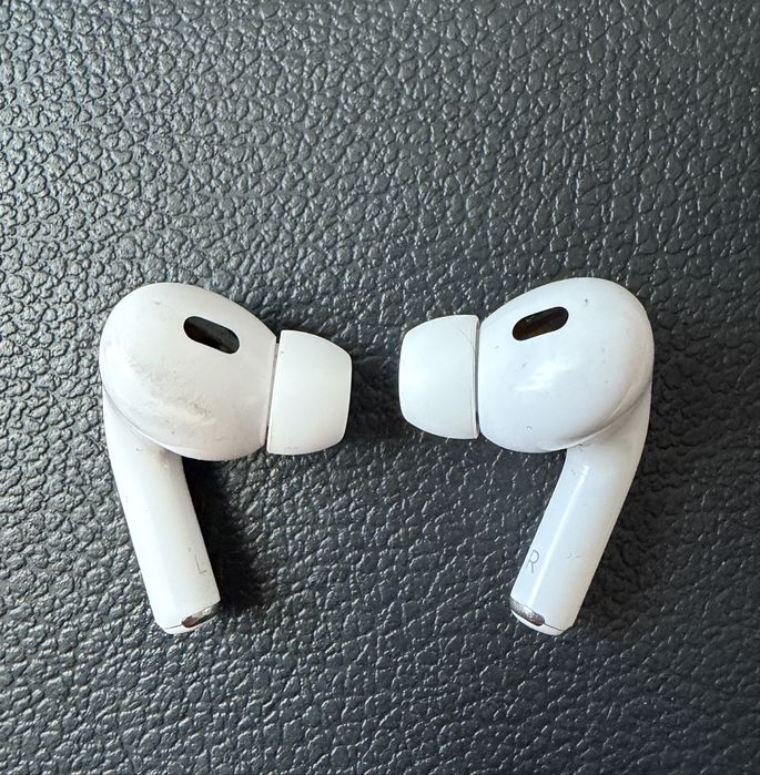 Casca de inlocuire Airpods Pro 2 ( dreapta si stanga)