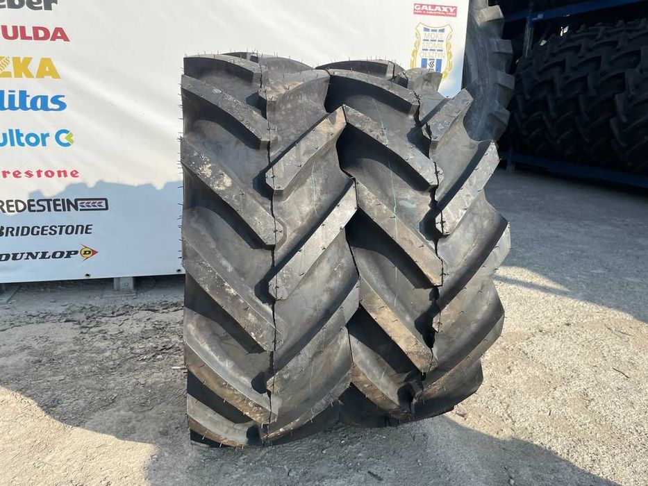 12.5/80-18 anvelope noi de tractiune marca BKT pentru buldo