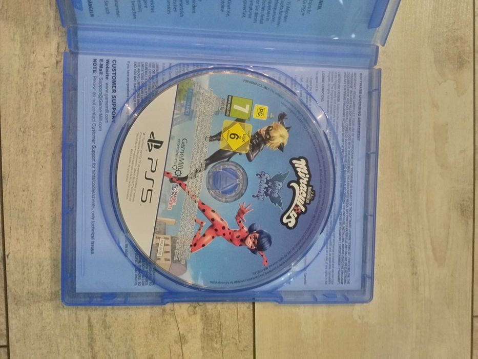 PS 5 калинката и черния котарак