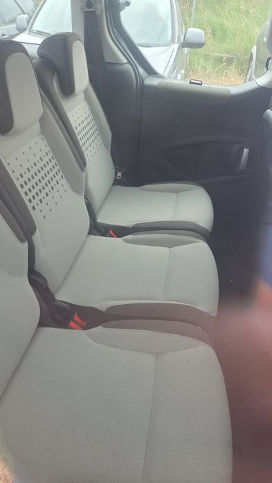 Citroen Berlingo - An 2013 - 1.6 HDi Cutie Automată