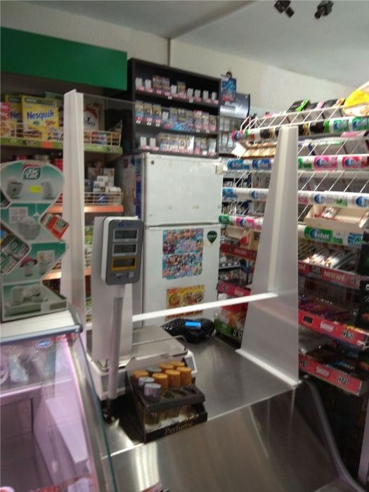 Плексигласови Прегради и Паравани – За Магазини, Рецепции, Аптеки