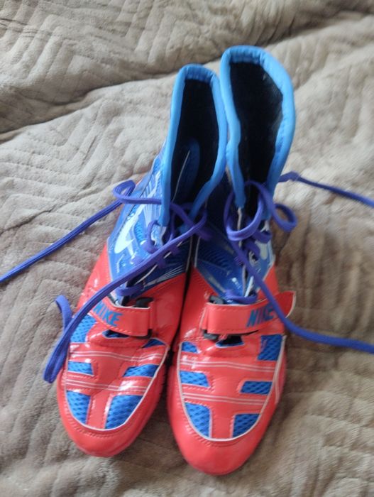 Боксерский продают