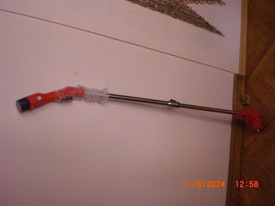 Електро Тример за косене с батерия и зарядно и регулираща се дръжка