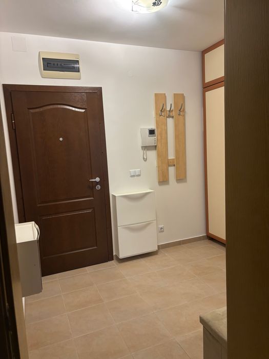 Апартамент  под наем 80кв.м