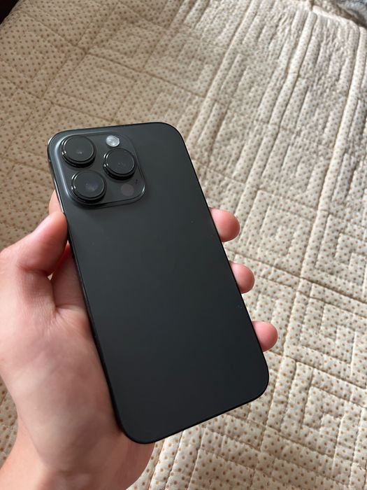 Iphone 14 Pro черный
