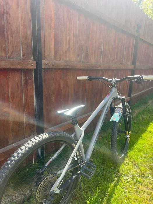 Bicicleta Nukeproof Scout