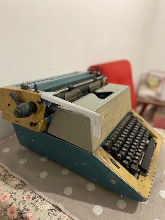 Vand "Optima" - masina de scris manufacturata in DDR