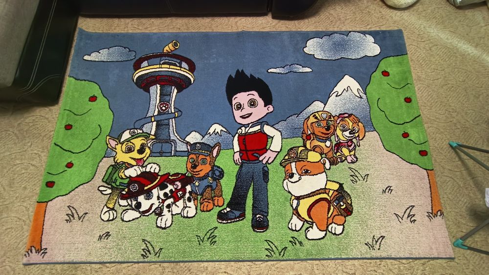 Продам ковёр детский