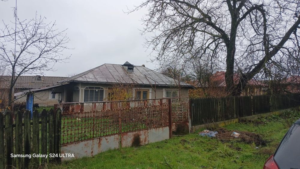 Teren intravilan de vanzare Botoroaga