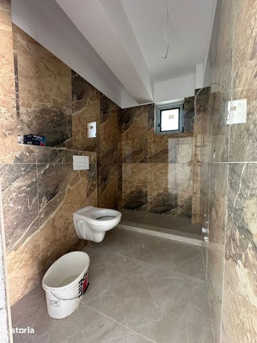 Vanzare Vila Individuala/Cristalului/5 camere id nr 54