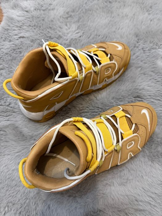 Nike uptempo camel/ gum brown