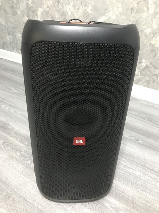 JBL Partybox 100