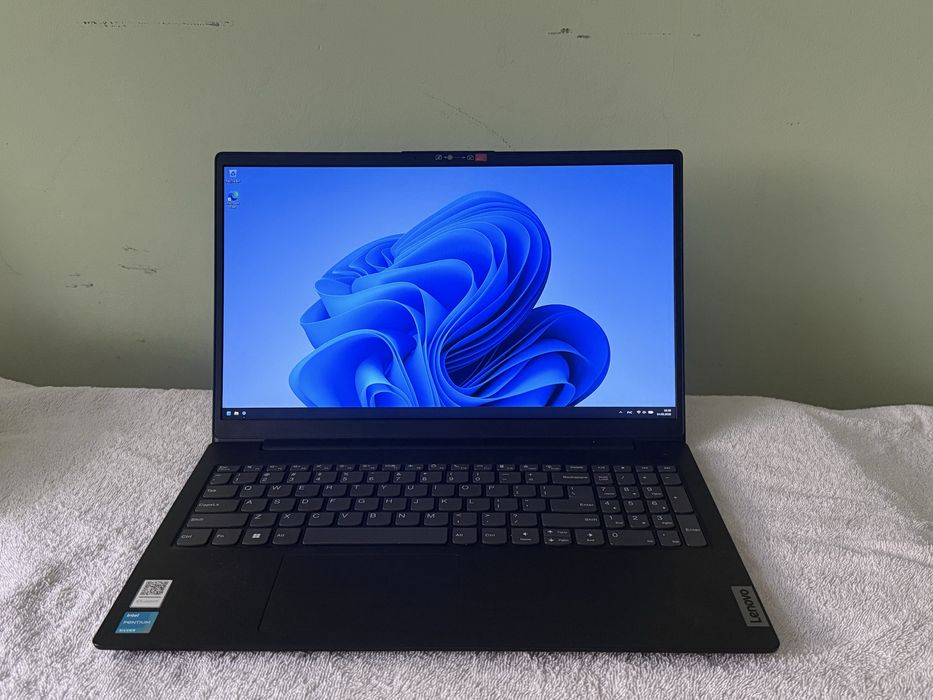 Lenovo 15.6 ноутбук