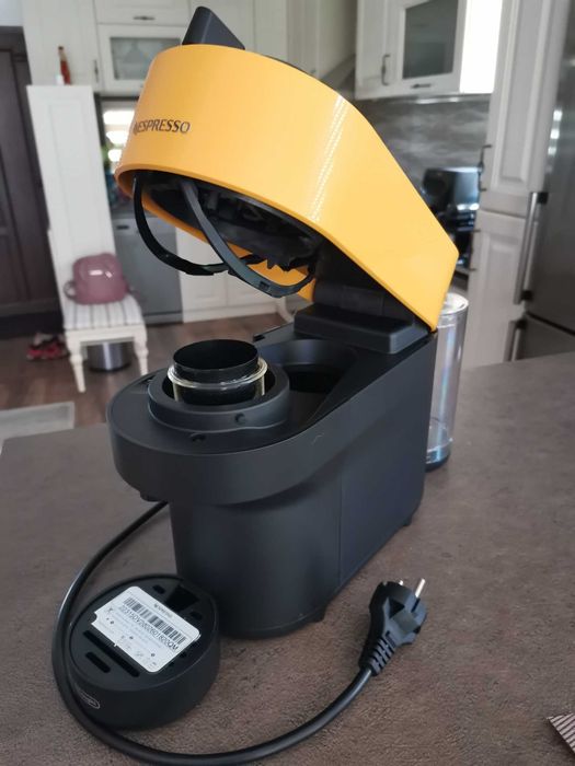 Aparat de cafea cu capsule Nespresso VERTUO Pop