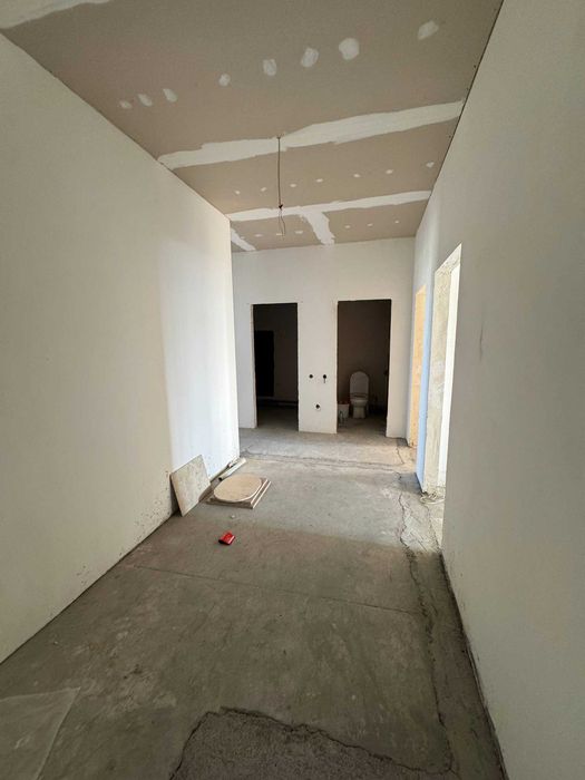 2в3 хона 9/9 Янги қурилиш (Юнусобод-13) метро ёнида`