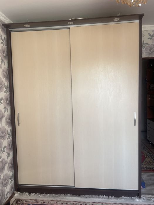 Отдам шкаф за 1000 тг. Самовывоз