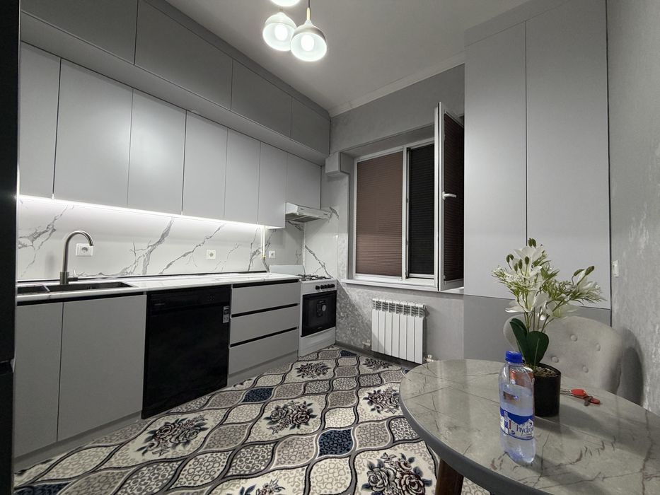 Продается квартира. 1й этаж. Карасу.