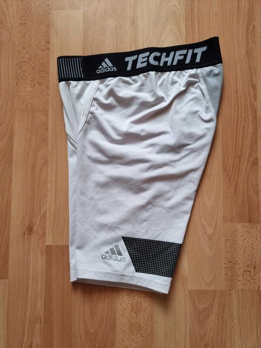 Adidas Techfit Climacool - sorti boxeri lungi pt sala fitness