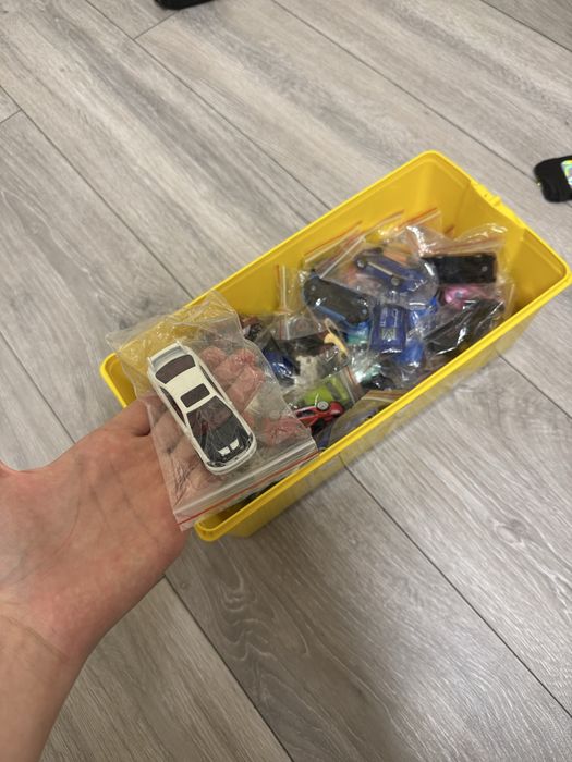 Разопаковани колички Hot Wheels