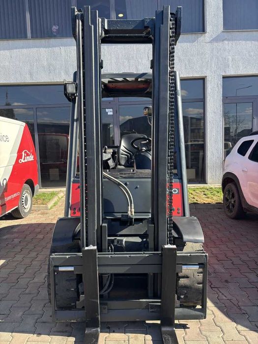 Stivuitor- Motostivuitor Linde H30D Anul fabricației 10/2007