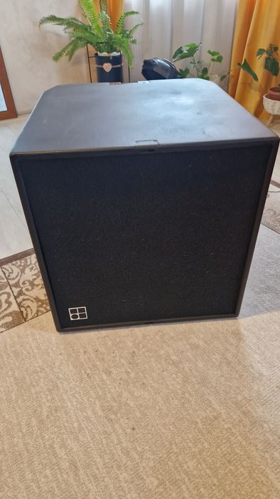 Vand Audiotechnik D&B D 12 stare impecabila