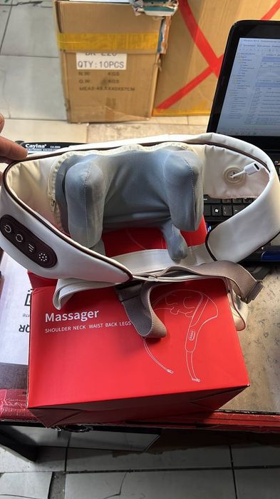Массажер для ног, тело  и шей