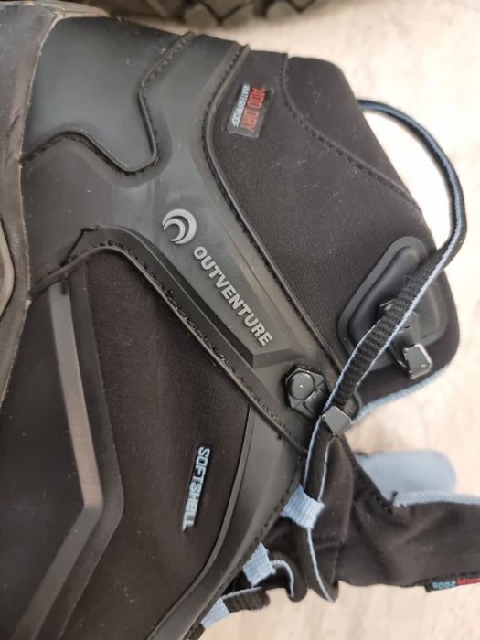 Ботинки унисекс спортивные OUTVENTURE