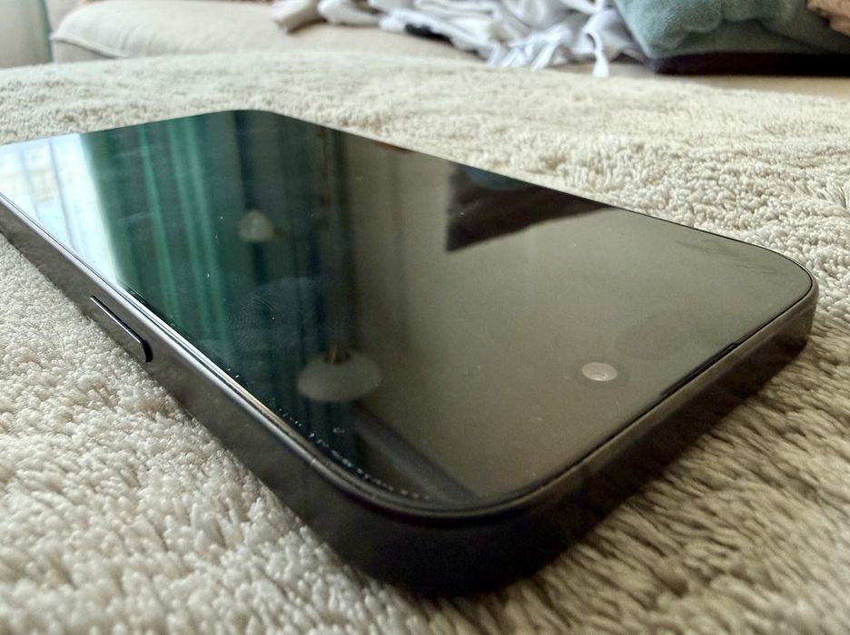 Iphone 15 Pro Titanium Black 128 GB