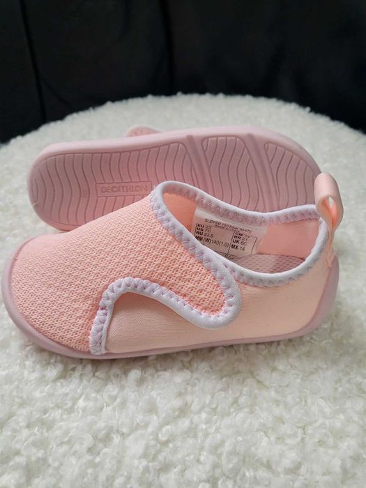 Розови пантофи 23 номер