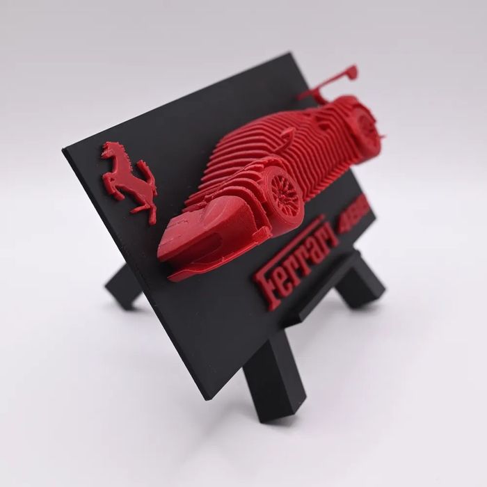 Скулптура на ferrari 488 изработена на 3д принтер