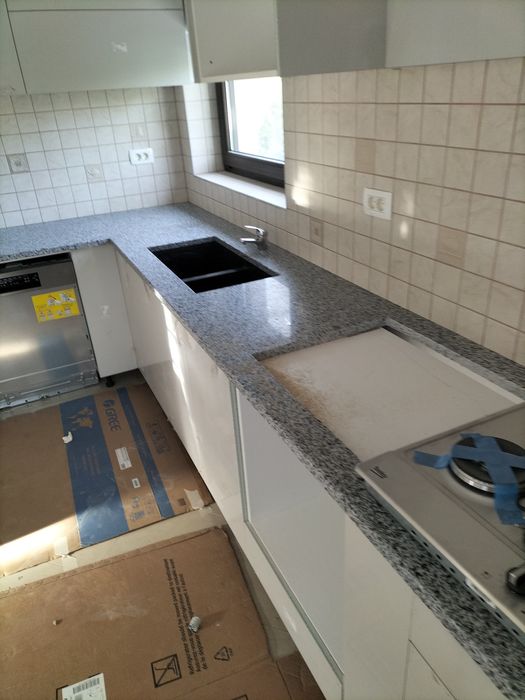 Execut Montaj ,blat  marmura buc,granit,ardezie flexibila,