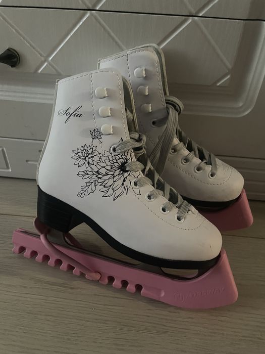 Продам коньки