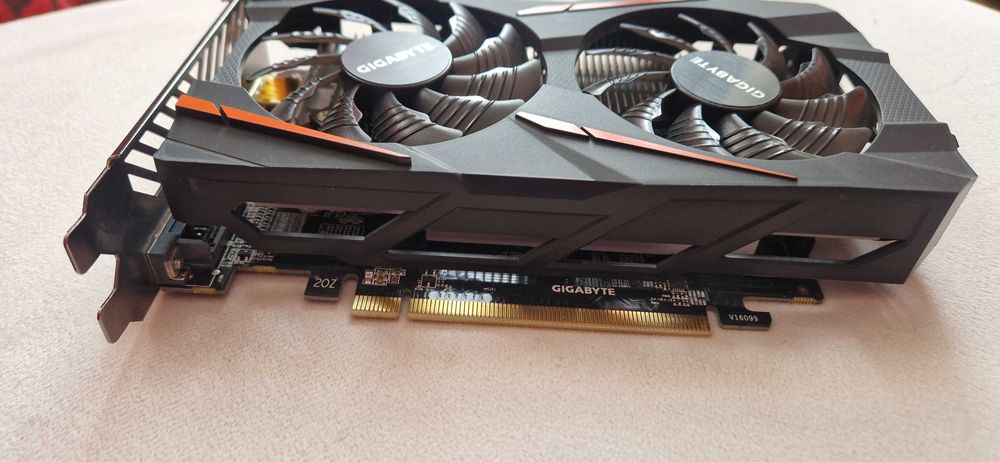 Placa video  RX460 2gb gddr5