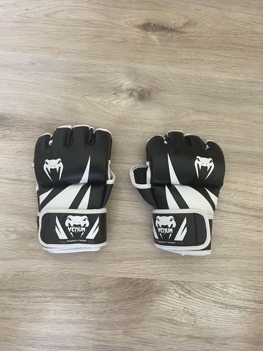 Оригинални ММА ръкавици Venum