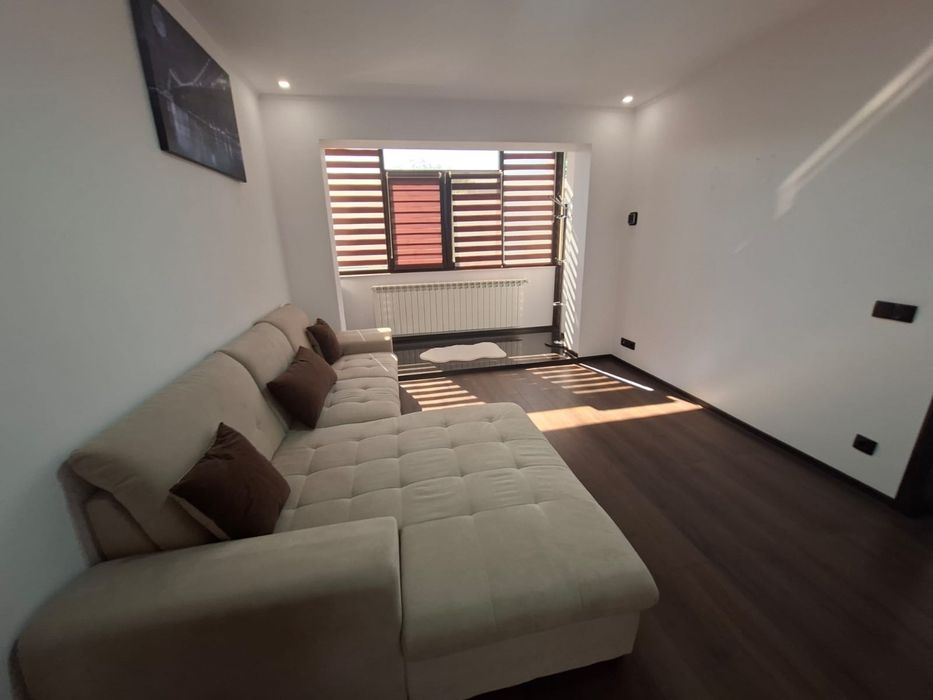 Titlu: Superb! Apartament 2 camere lux, etaj 3/4, 68 mp utili – Micro 9, Str. 9 Mai (La 5 min de Centru)